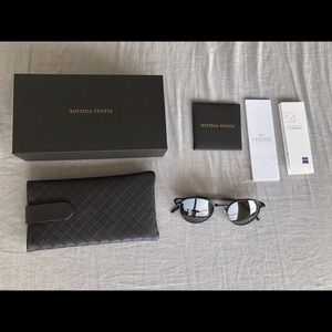 NWT Bottega veneta round titanium sunglass